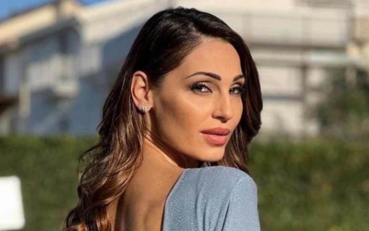 Anna Tatangelo - Oggi24.it