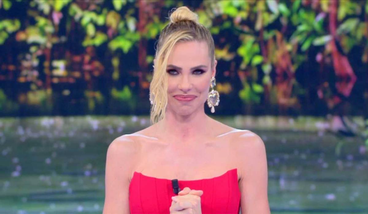 Ilary Blasi - Oggi24.it 