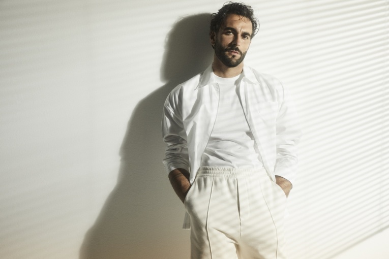 Un altro scatto di Mengoni - Oggi24.it