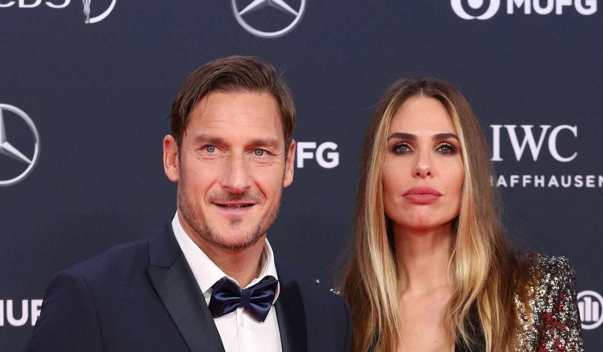 Ilary Blasi e Francesco Totti - Oggi24.it