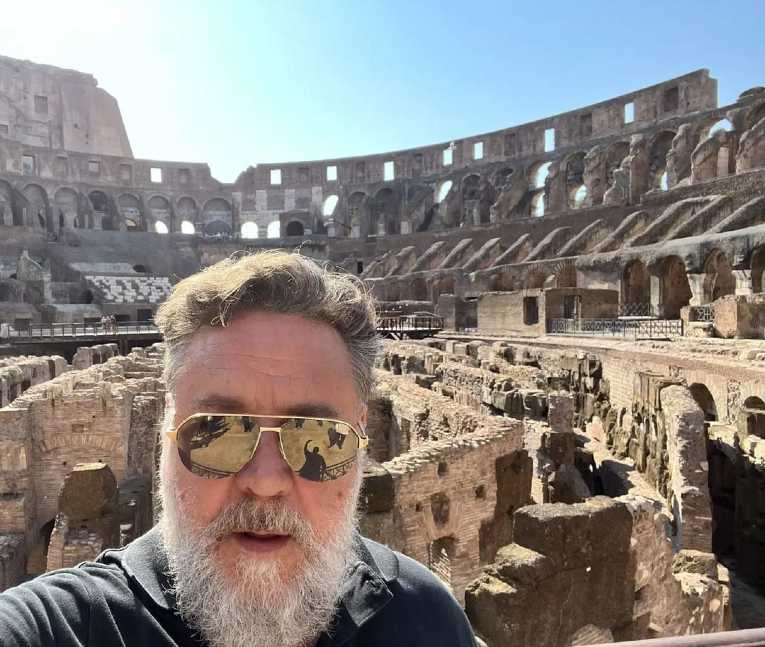 Russell Crowe nel Colosseo - Oggi24.it
