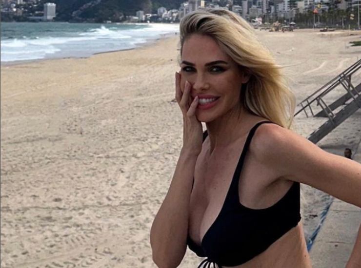 Ilary Blasi in vacanza a Rio - oggi24.it credit Instagram