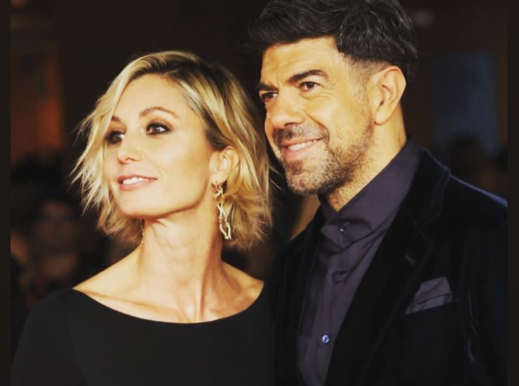 Anna Ferzetti e Pierfrancesco Favino e la loro relazione ecco come procede - oggi24.it credit Instagram